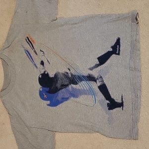 Reebok boys medium baseball tshirt